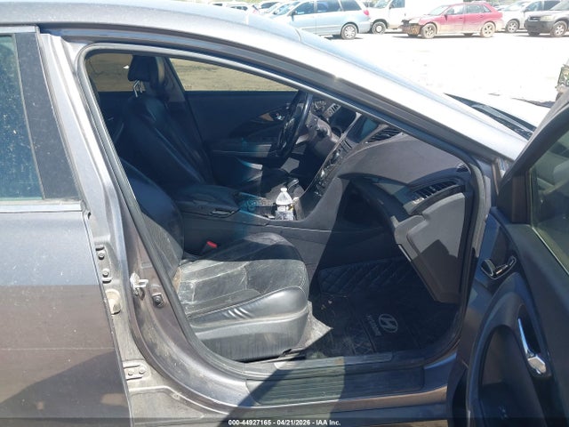 Hyundai Azera