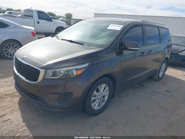 Kia Sedona Lx