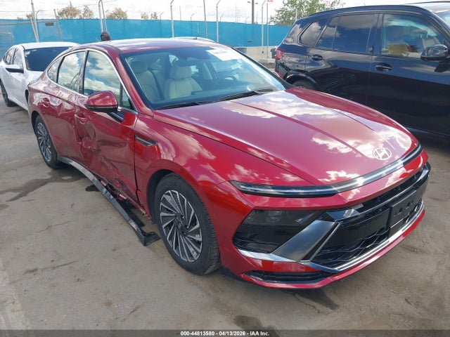 Salvage Hyundai SONATA Image