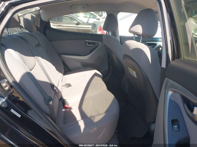 Hyundai ELANTRA Se