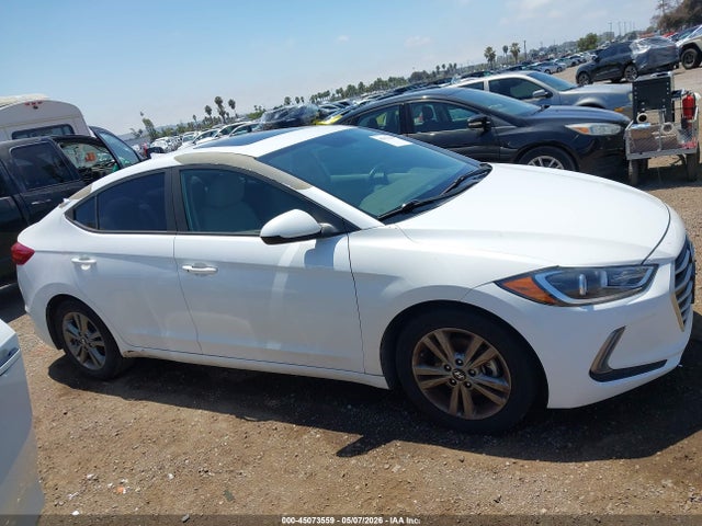Hyundai ELANTRA Value Edition