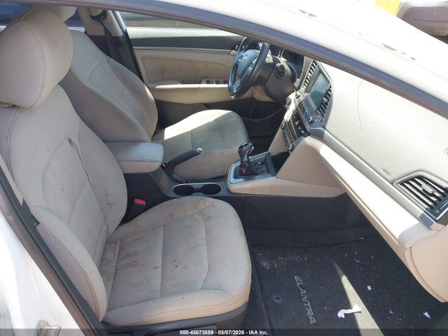 Hyundai ELANTRA Value Edition