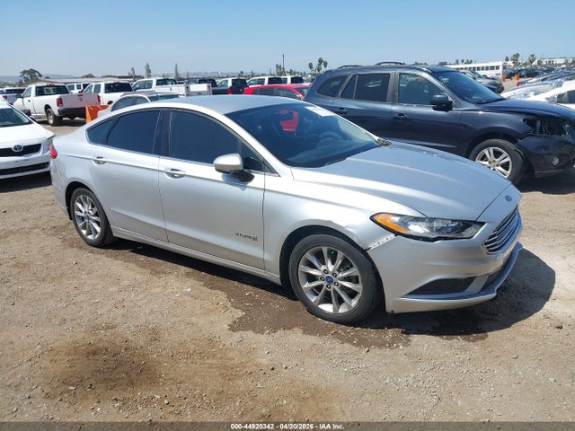 Salvage Ford Fusion Image