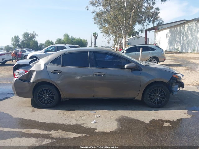 Toyota Corolla Le