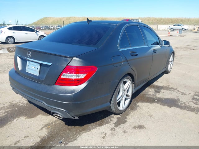Mercedes-Benz C-Class Sport