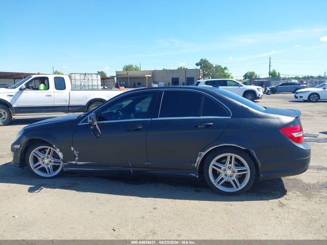 Mercedes-Benz C-Class Sport