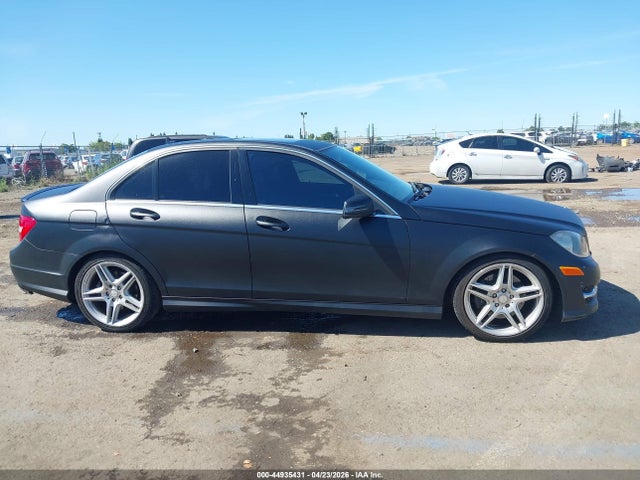 Mercedes-Benz C-Class Sport