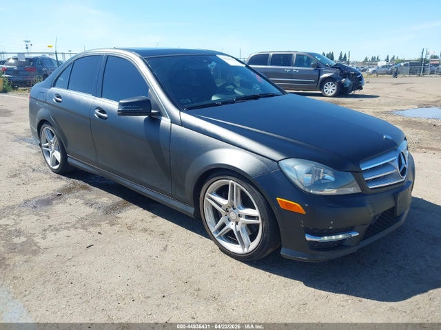 Salvage Mercedes-Benz C-Class Image