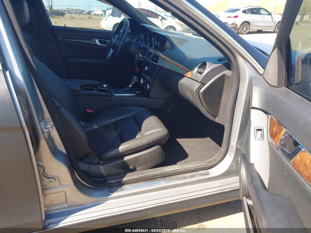Mercedes-Benz C-Class Sport