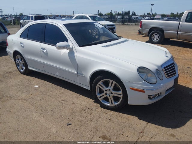 Salvage Mercedes-Benz E-Class Image