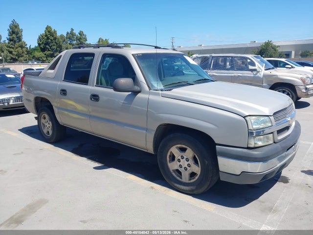 Salvage Chevrolet Avalanche 1500 Image