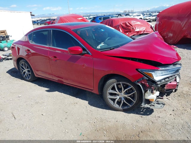 Salvage Acura ILX Image