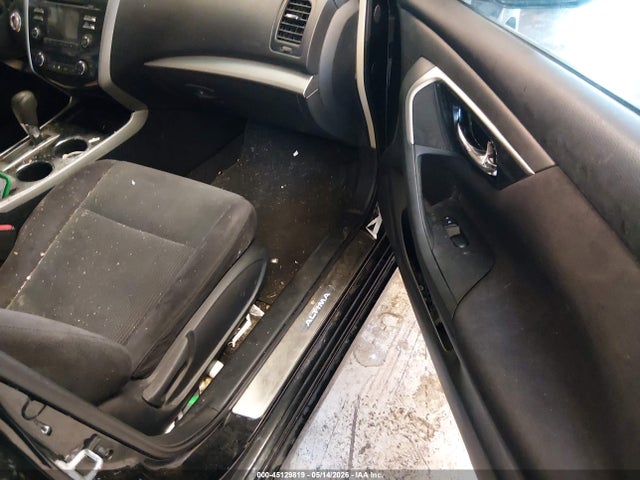 Nissan Altima 2.5 Sv
