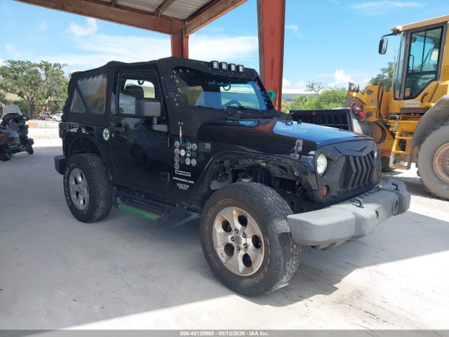 Salvage Jeep Wrangler Image