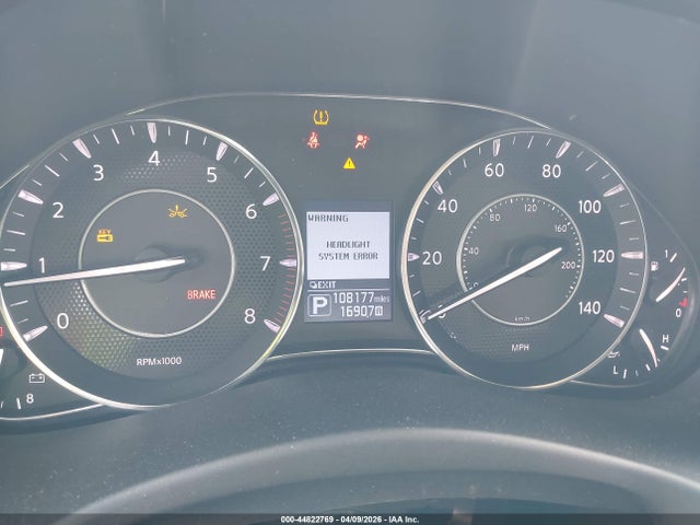 Nissan Armada Platinum