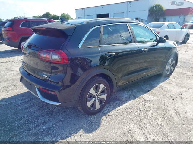 Kia Niro Lx