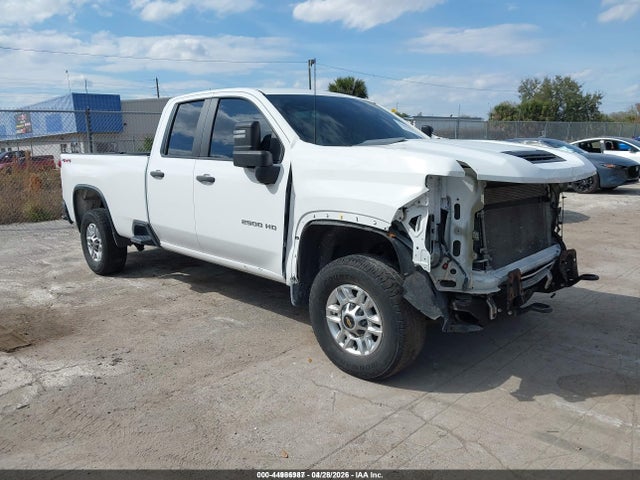 Salvage Chevrolet Silverado 2500 Image