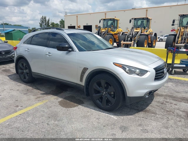 Salvage INFINITI Qx Image