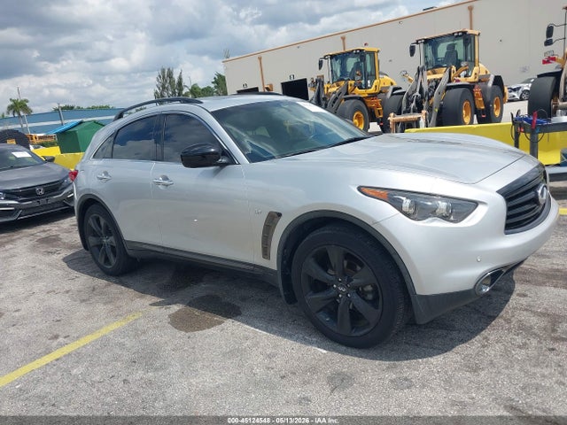 INFINITI Qx