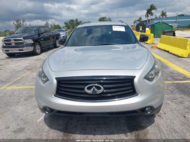 INFINITI Qx