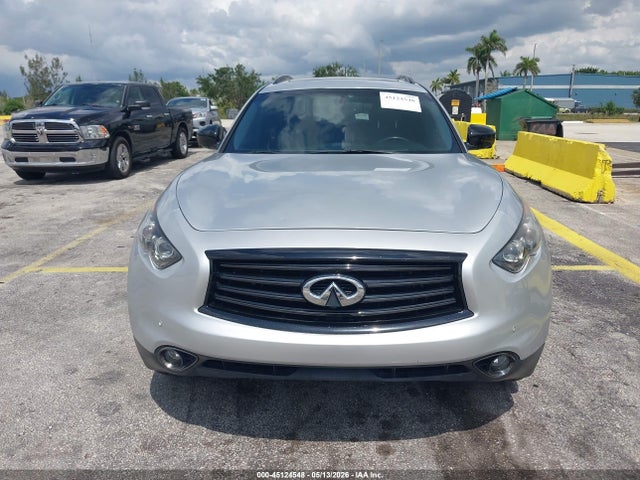 INFINITI Qx