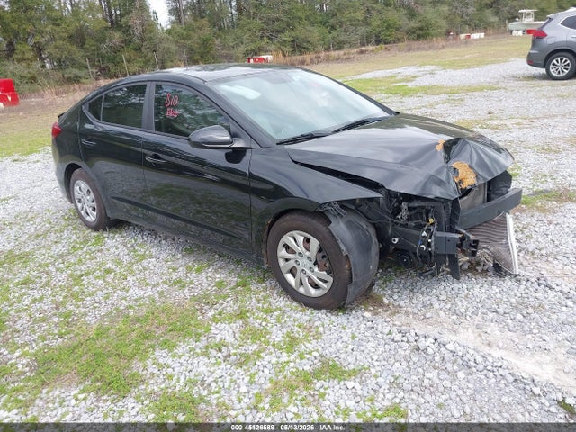 Salvage Hyundai ELANTRA Image