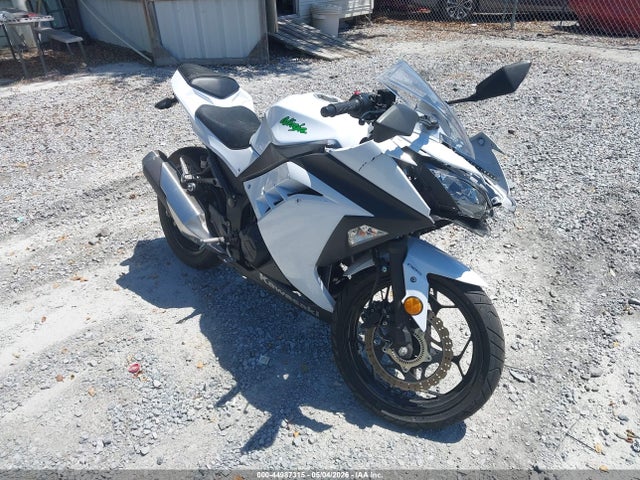 Salvage Kawasaki Ex300 Image