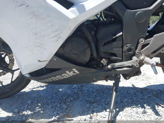 Kawasaki Ex300 B