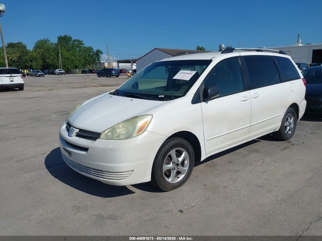 Toyota Sienna Le