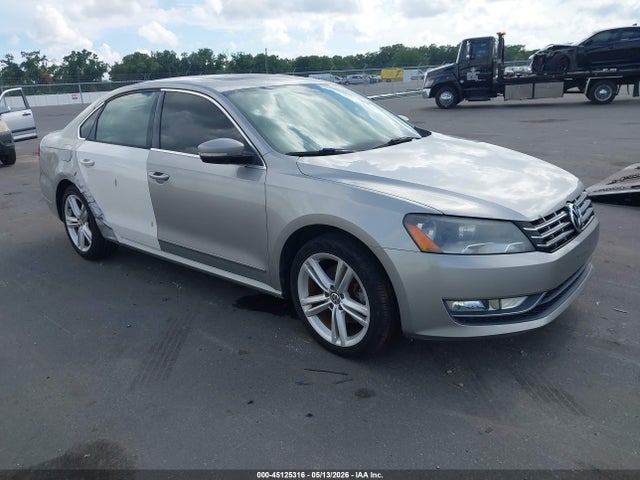 Salvage Volkswagen Passat Image