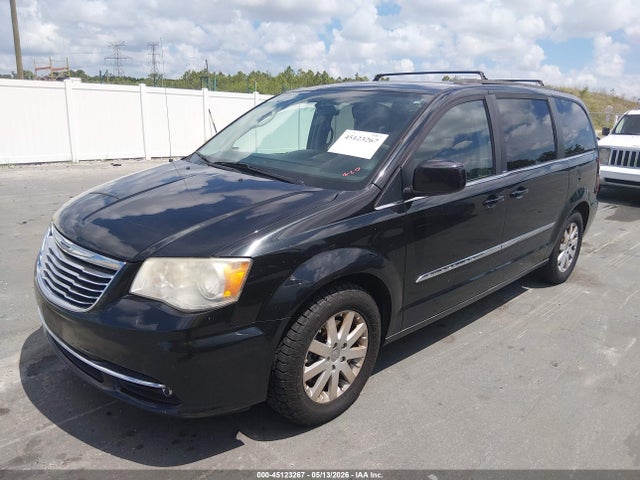 Chrysler Town & Country Touring