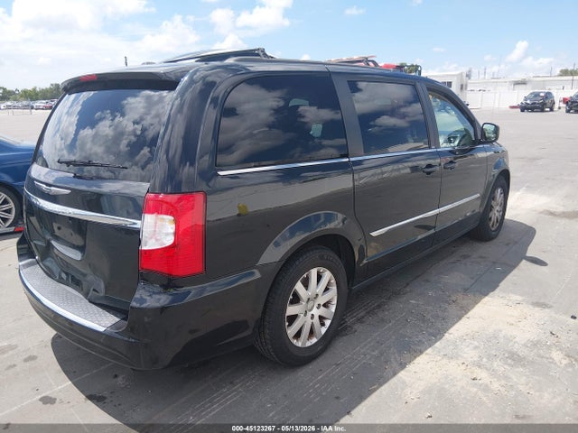 Chrysler Town & Country Touring
