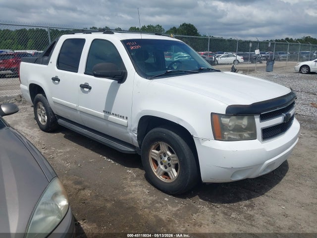 Salvage Chevrolet Avalanche 1500 Image