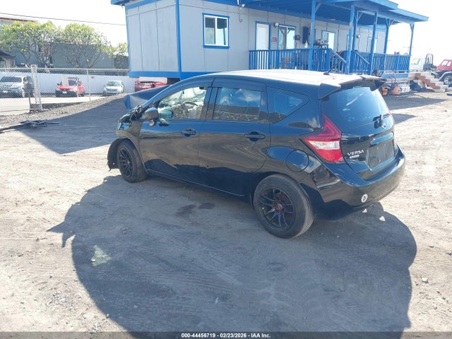 Nissan Versa