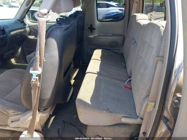 Toyota Tundra Sr5 V8