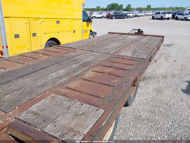 Dynaweld Flatbed Trailer