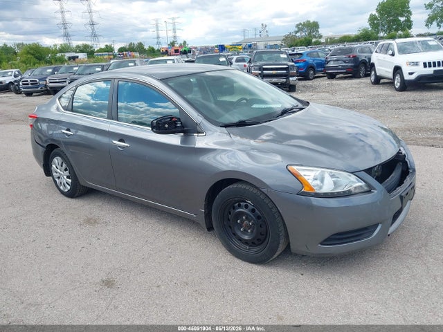 Salvage Nissan Sentra Image