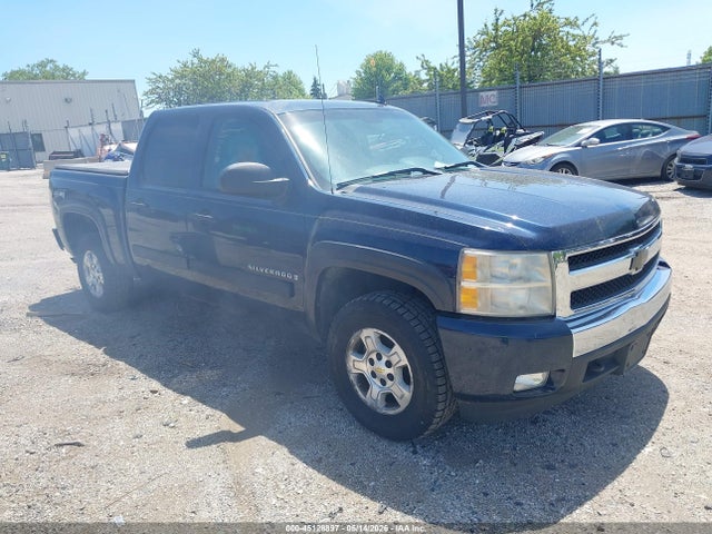 Salvage Chevrolet Silverado 1500 Image