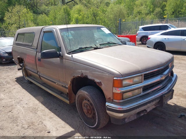 Salvage Chevrolet K1500 Image
