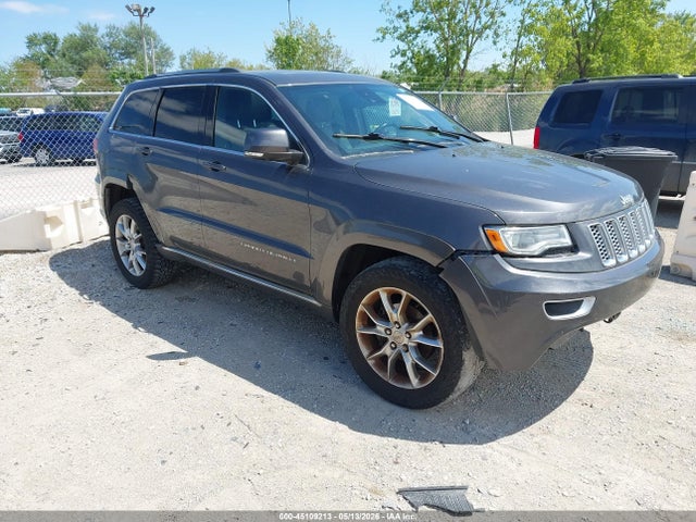 Salvage Jeep Grand Cherokee Image