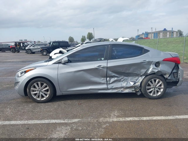 Hyundai ELANTRA Se