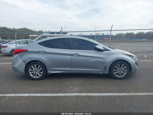 Hyundai ELANTRA Se