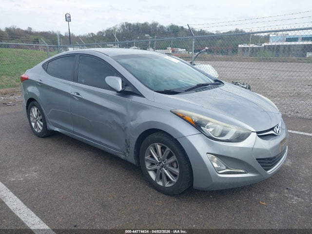 Salvage Hyundai ELANTRA Image
