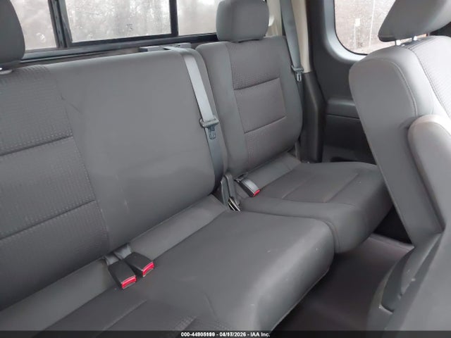 Nissan Titan Se