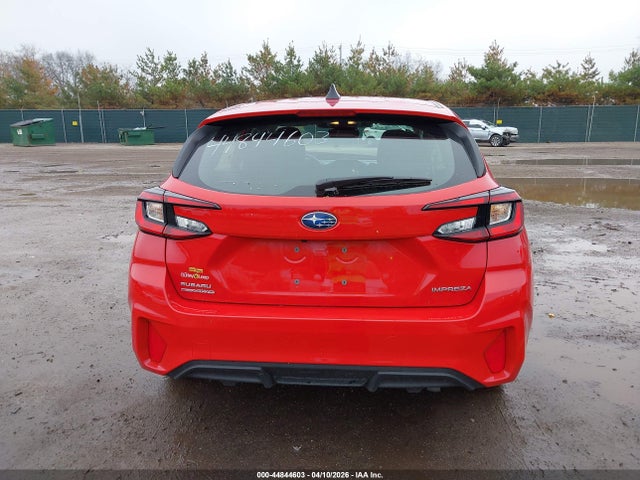 Subaru Impreza Base 5-door