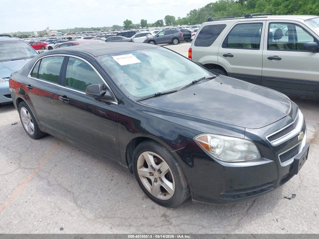 Salvage Chevrolet Malibu Image