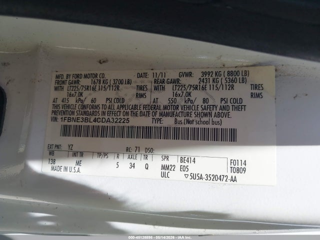 Ford E-350 Xlt