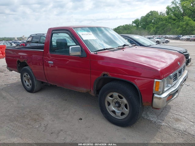 Salvage Nissan 4x2 Truck Image