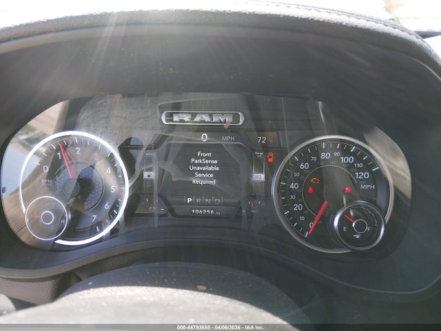 Ram 1500 Laramie  4x4 6'4 Box