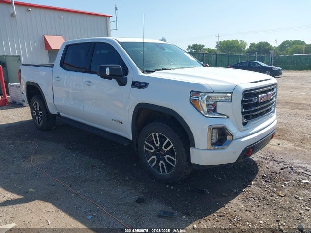 Salvage GMC Sierra 1500 Image